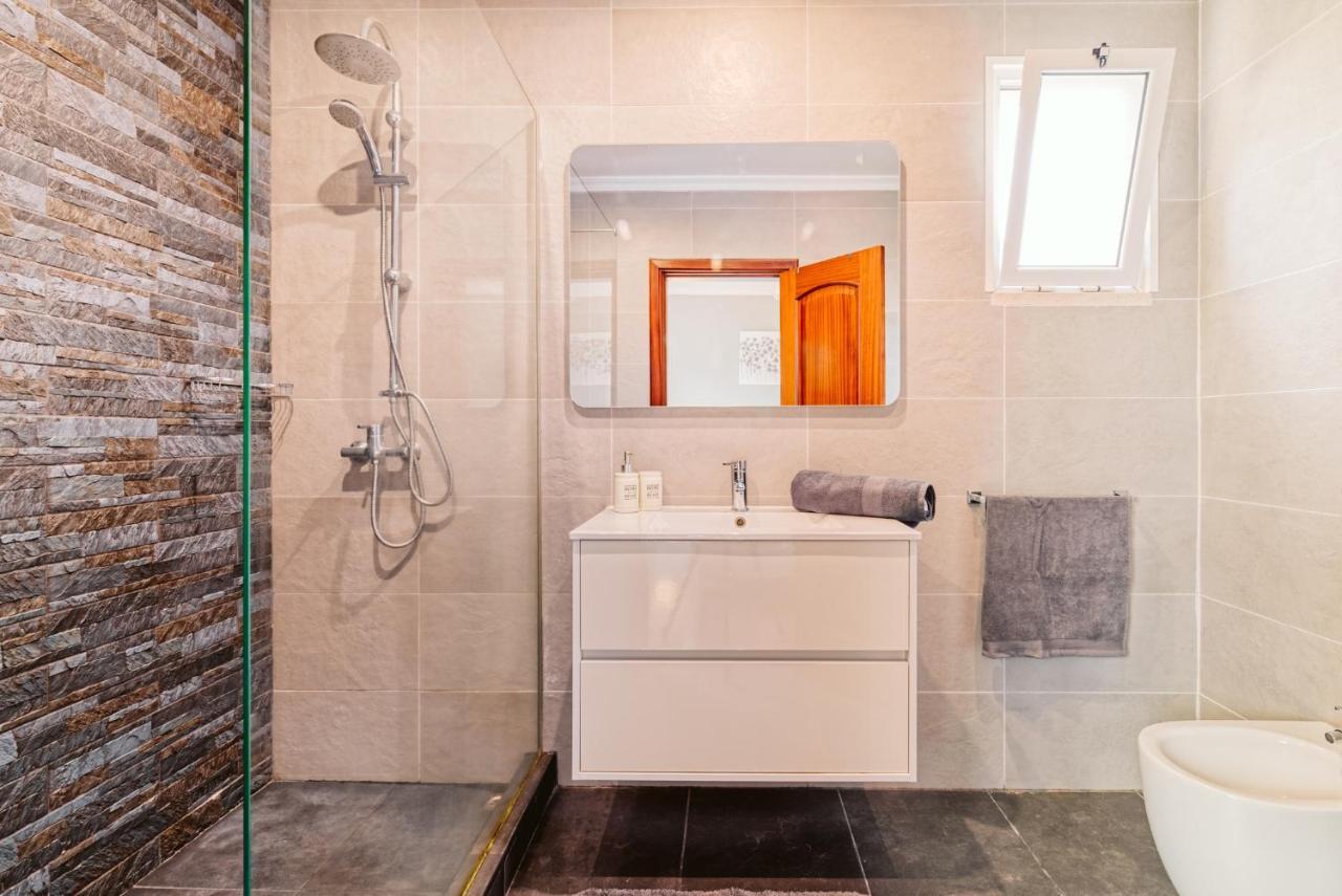Vip VI - Sea View Apartment كانيكو المظهر الخارجي الصورة